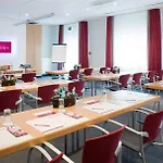 Hotel Mercure Frankfurt Süd 4*