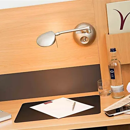 Mercure Frankfurt Sued מלון