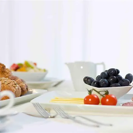 מלון Mercure Frankfurt Sued 4*