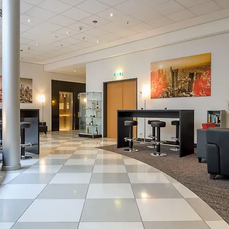Mercure Frankfurt Sued מלון אסכבורן