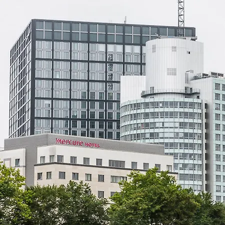 Mercure Frankfurt Sued מלון 4*