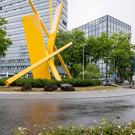 Mercure Frankfurt Sued 4* אסכבורן