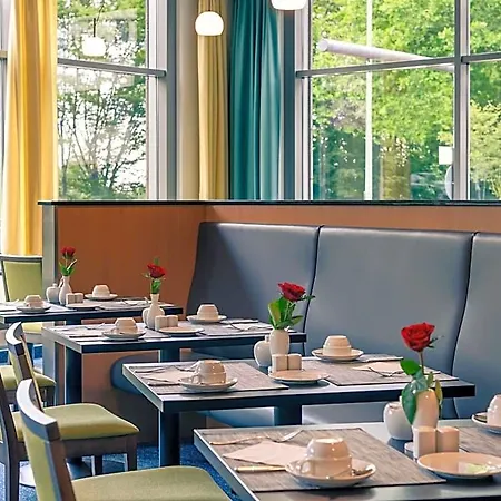 Mercure Frankfurt Sued Hotel 4*