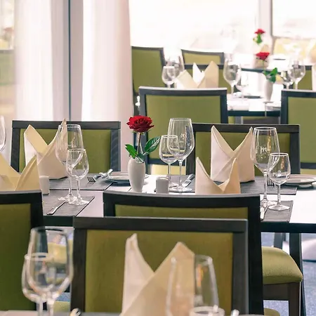 Mercure Frankfurt Sued מלון אסכבורן