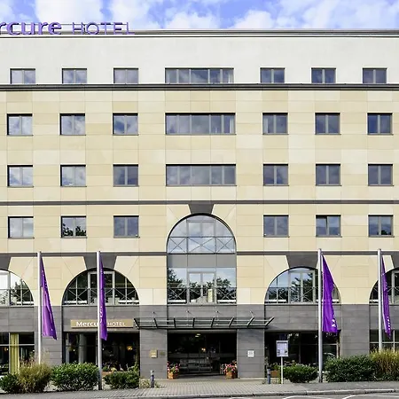 Mercure Frankfurt Sued 4* אסכבורן