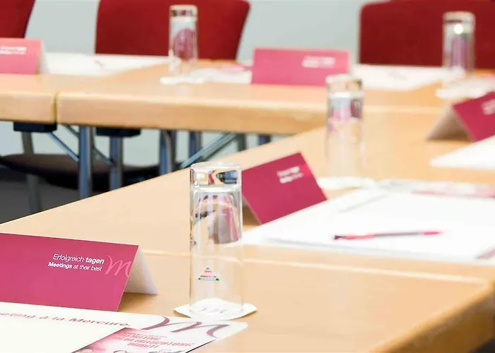 Otel Mercure Frankfurt Sued 4*